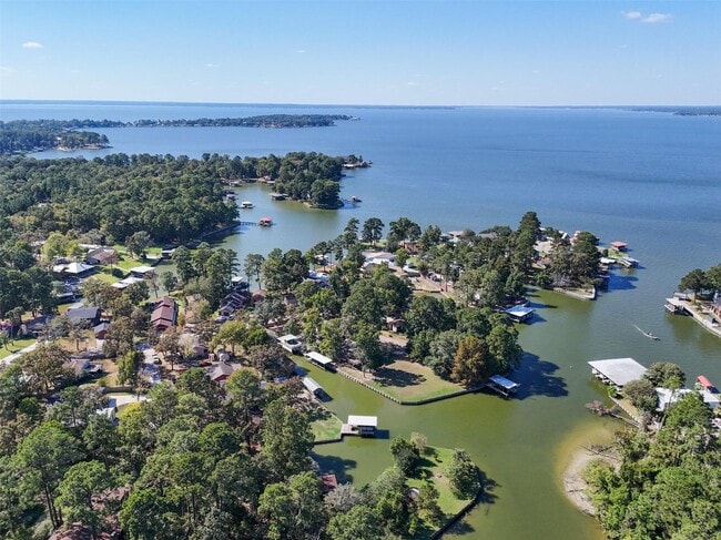 Photo - 109 Teena Ln