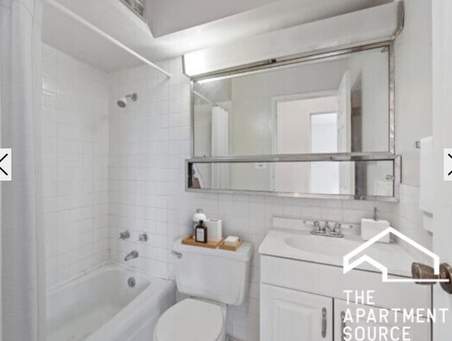 Photo - 660 W Wrightwood Ave