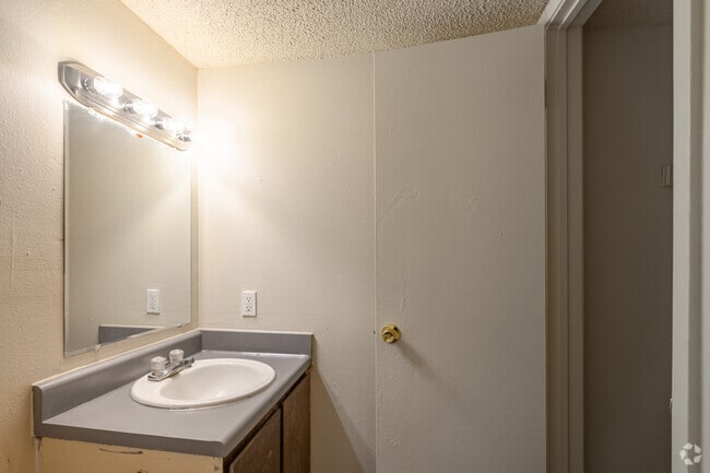 Arthur Place Apartments