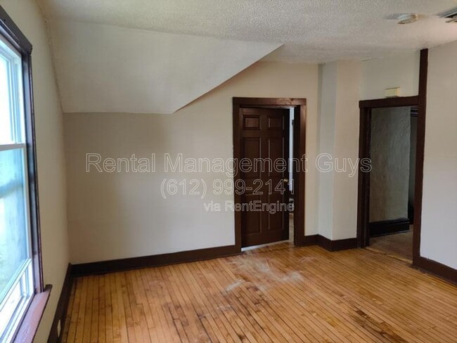 2500 17th Ave S Unit 2