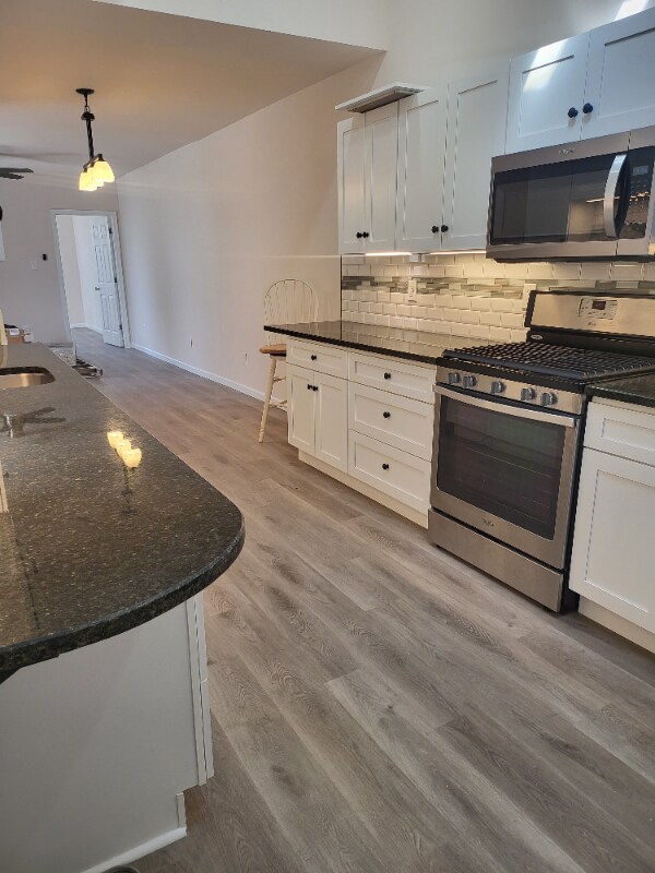 Photo - 240 Plymouth Ave Unidad A 3rd fl