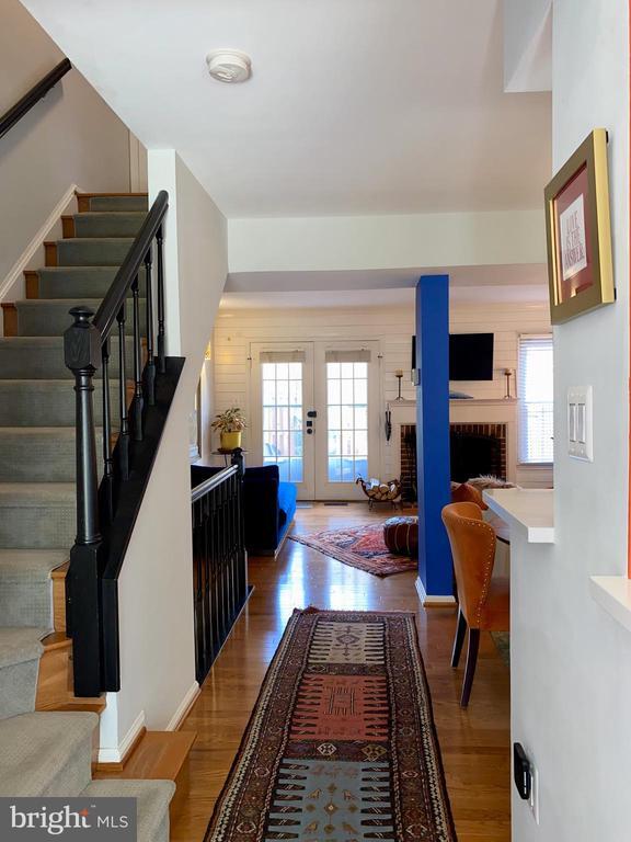 Building Photo - 2510 S Arlington Mill Dr