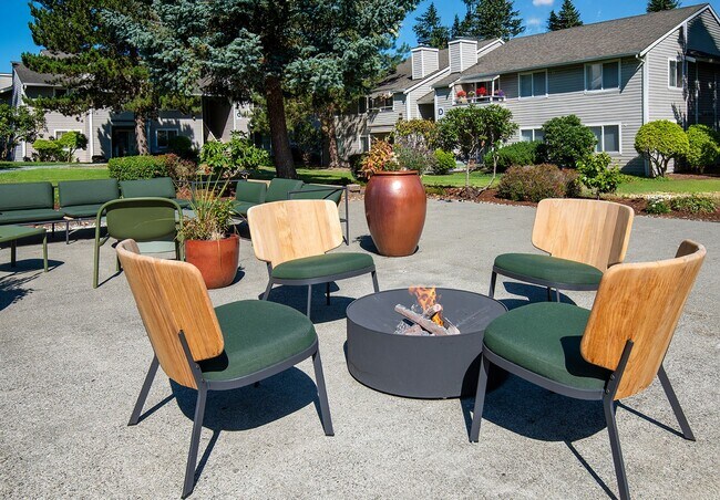 Glenbrook Apartments
