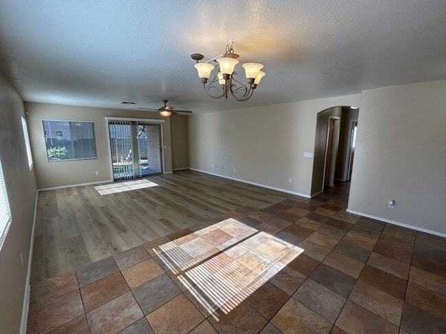 Photo - 2434 S 83rd Dr