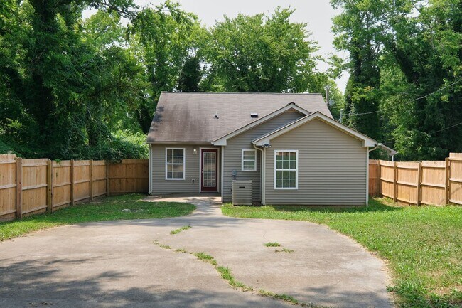 Photo - Single Family Home w/ Fenced in Backyard