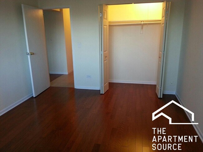 Photo - 6821 N Sheridan Rd Unit 302