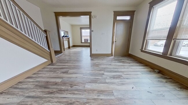 Photo - Spacious 3 Bedroom Duplex