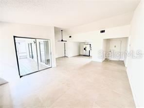 Photo - 10616 Leafy Way