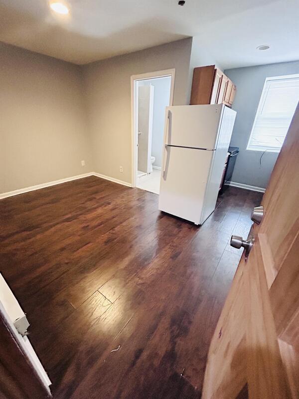 Building Photo - 1 N 2nd St