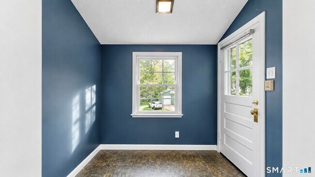 Photo - 21 Parmelee Ave Unit 2