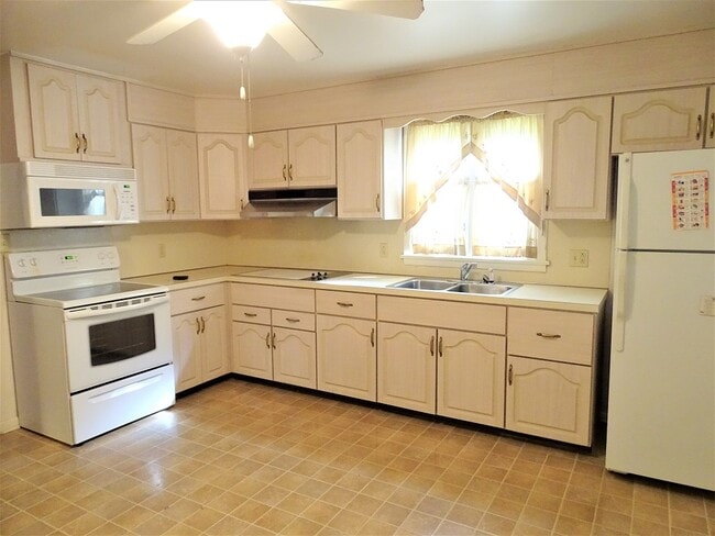 Photo - 437 S 9th St