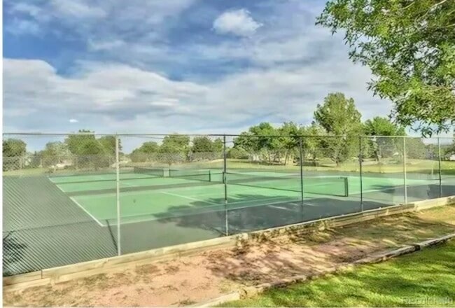 Photo - 205 Cypress Cir