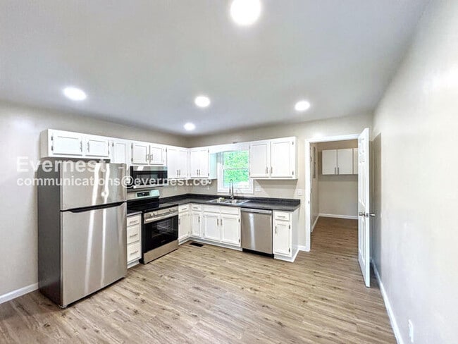 Photo - 5021 Bess Moore Rd Unidad A