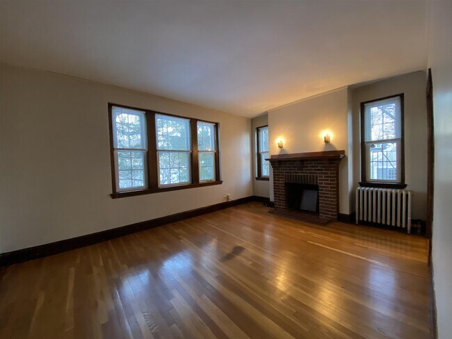 Photo - 116 College Ave Unit 44