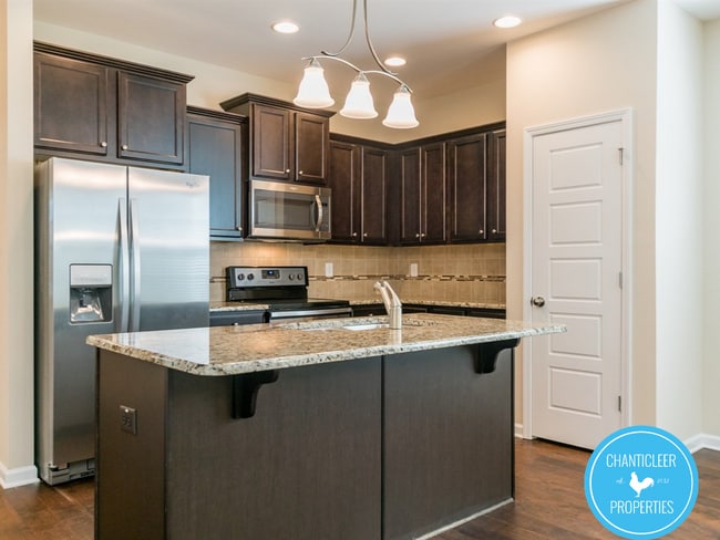 Photo - 105 McDowell Pkwy