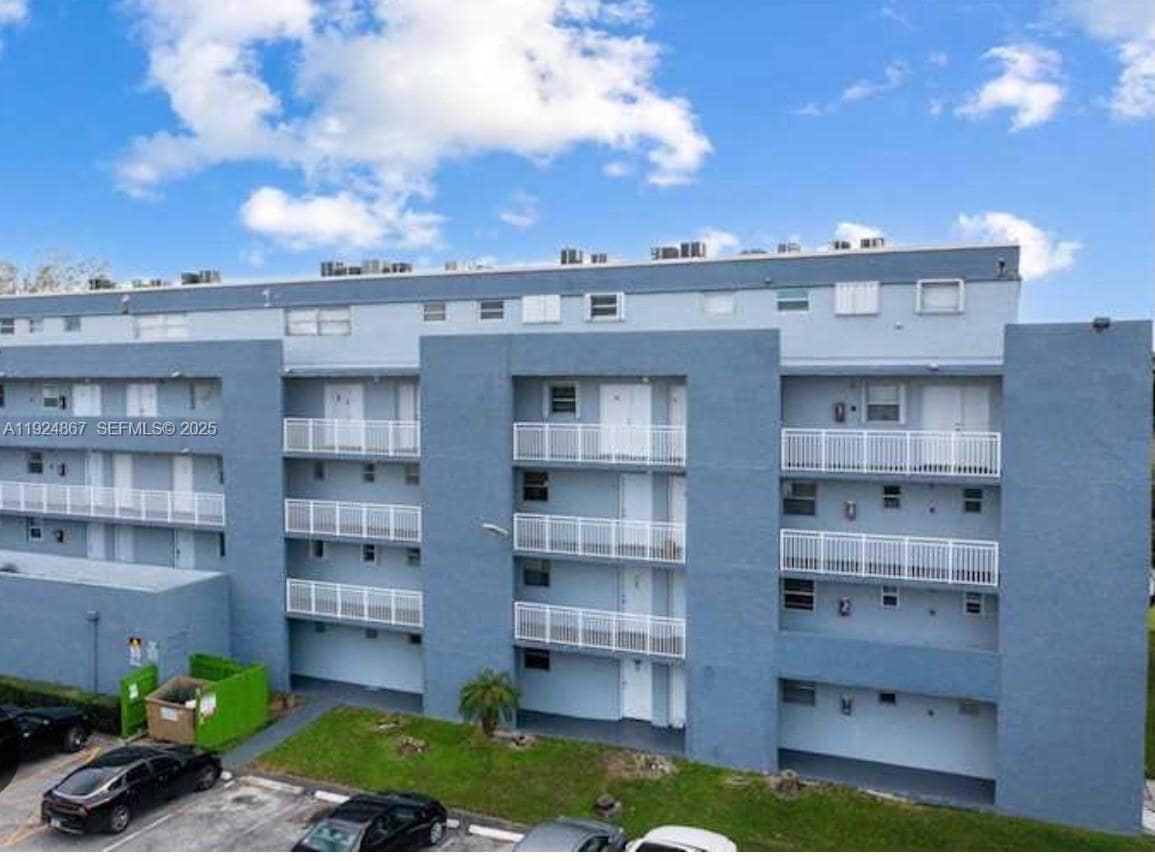 Photo - 9375 Fontainebleau Blvd Unit L123