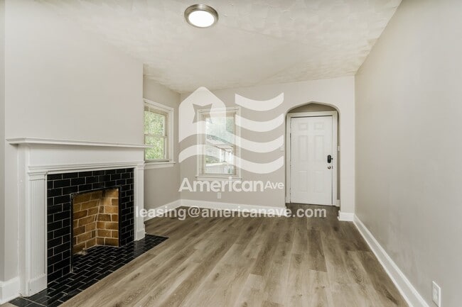 Photo - 1734 S 23rd St