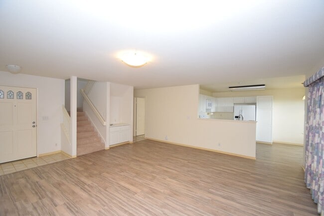 Photo - 113A28 - 98-2009 Kaahumanu Street, Apt. F Unit F