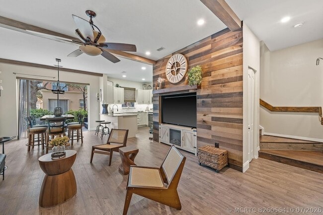 Building Photo - 123 Wakulla Springs Way