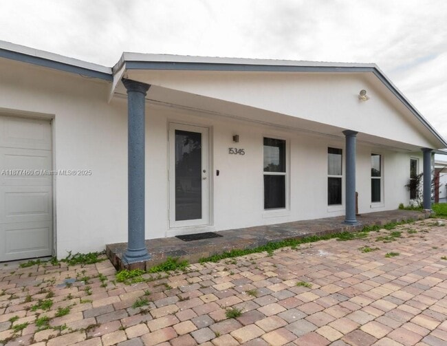 Building Photo - 15345 SW 104th Ave Rental