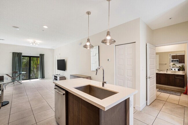 Photo - 4725 NW 85th Ave Unit 43