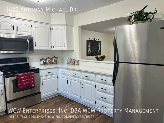 Photo - 1422 Anthony Michael Dr