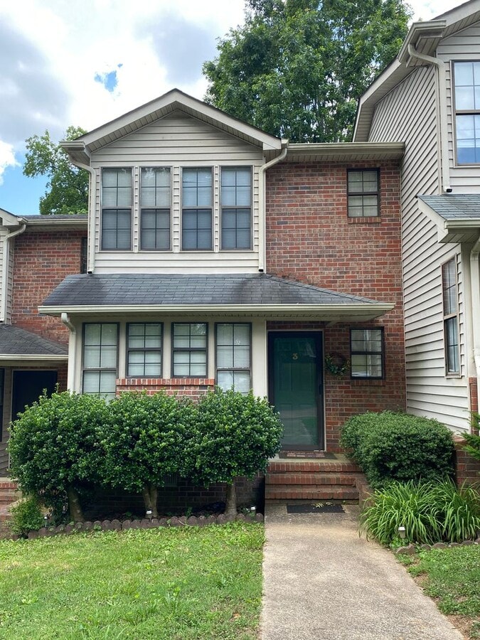 2 Bedroom 1.5 Bath townhouse, pets conside... - 2 Bedroom 1.5 Bath townhouse, pets conside...