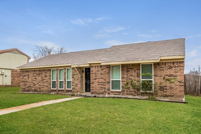 Photo - 1205 High Valley Dr House