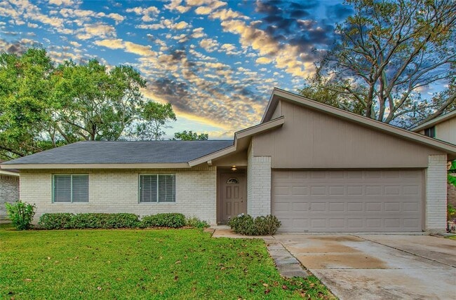 Photo - 2322 Grindstone Ln Casa
