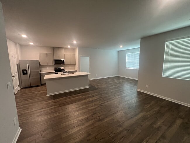 Photo - 110 Hartmann Crossing Dr