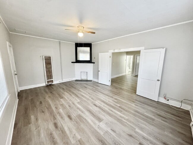 Photo - 3592 Vivia Ave