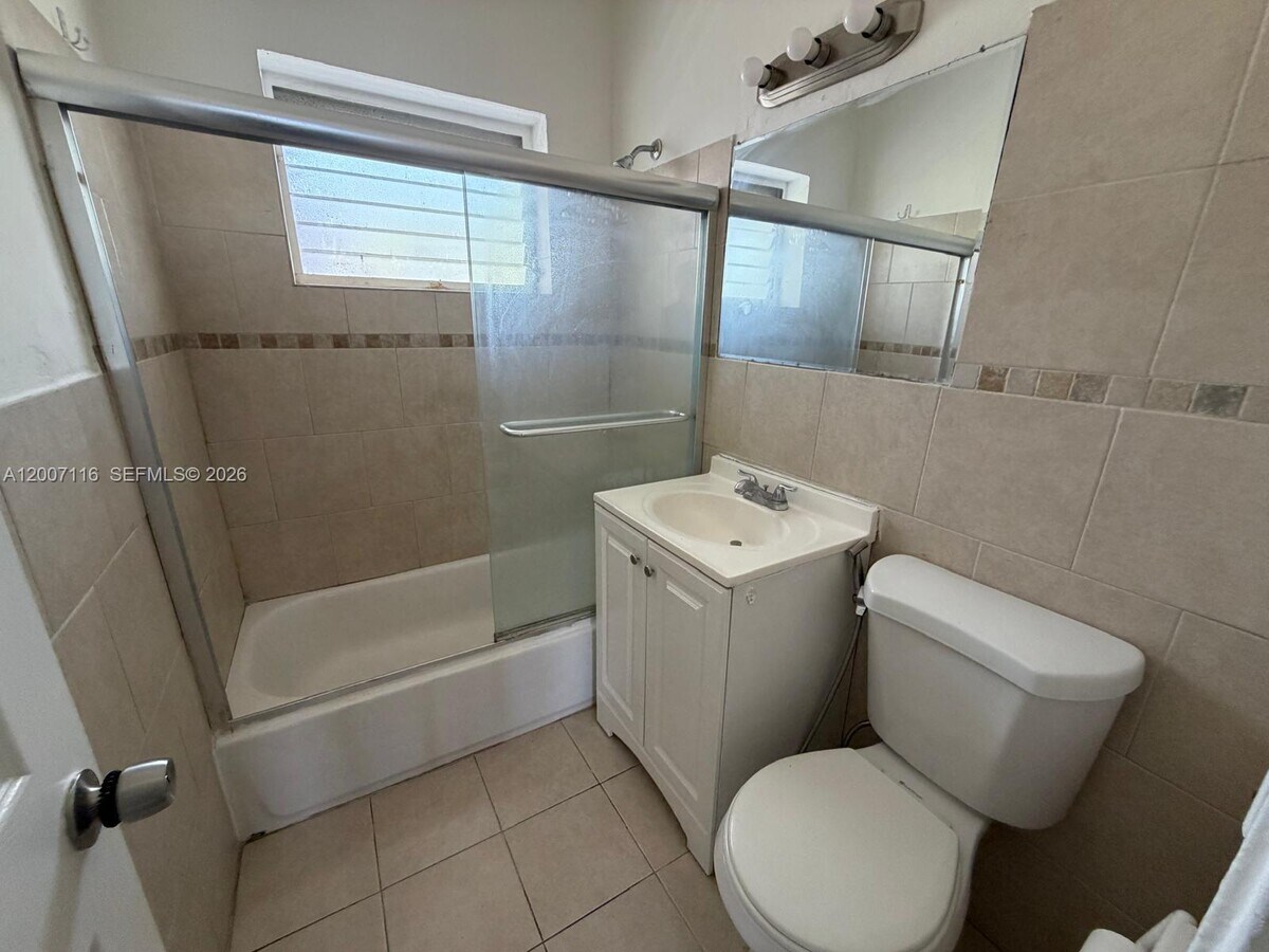 Photo - 8321 Crespi Blvd Unit 6