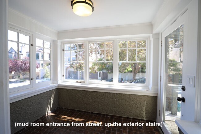 Photo - Noe Valley/Dolores Heights: 4+ Bedroom 3.5 Bath Single Family Home with Sweeping Views, Garage & ...
