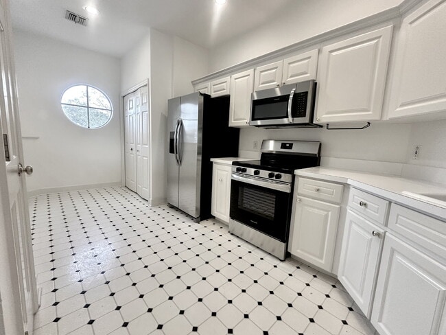 Photo - Gated Grasslands Community - 3/2 with a Balcony