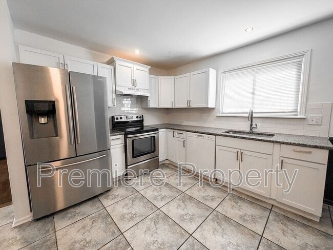 Photo - 10411 E 78 Terrace