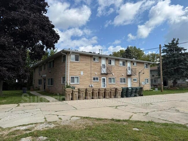Building Photo - 1723 Blossom Ln Unit 3 Rental