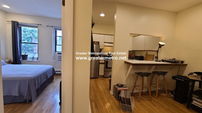 Photo - 1 Foster St