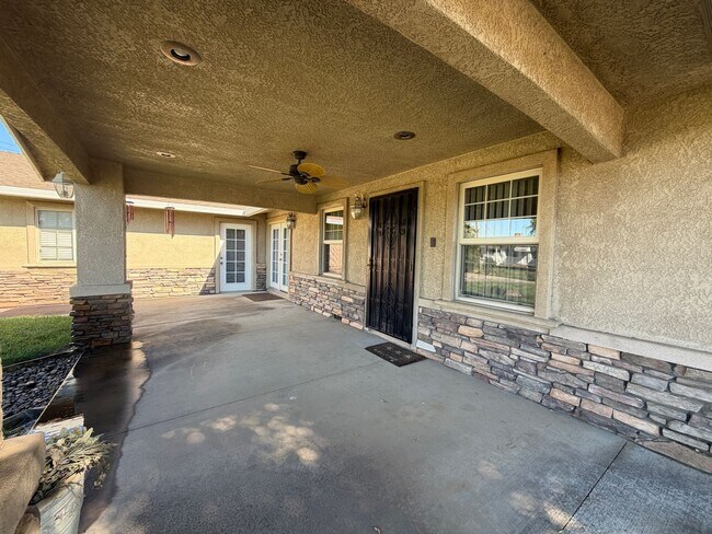 Photo - 2906 S Walton Ave