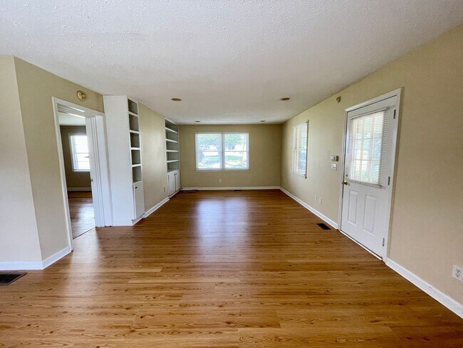 Photo - Forest Acres