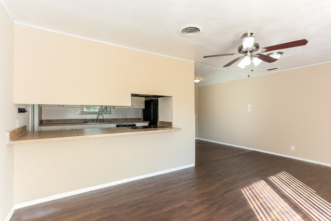 Photo - 6420 Valley Ridge Dr