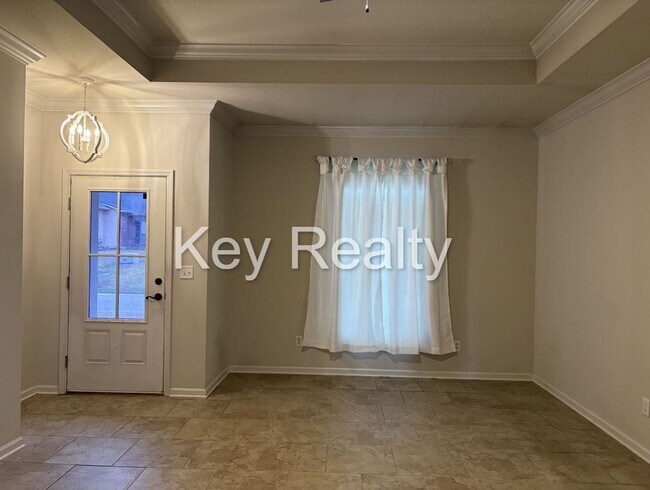 Photo - 309 Cross Ridge