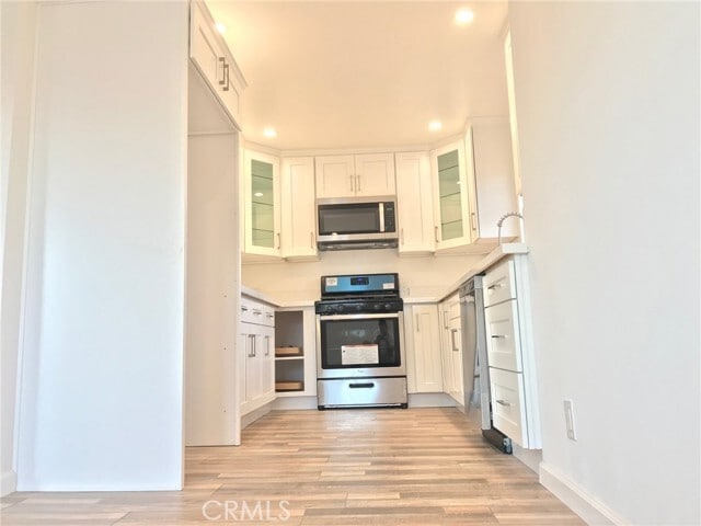 14253 Gilmore St Unidad A