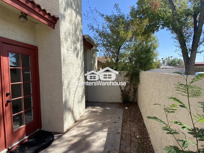 Photo - 633 W Southern Ave