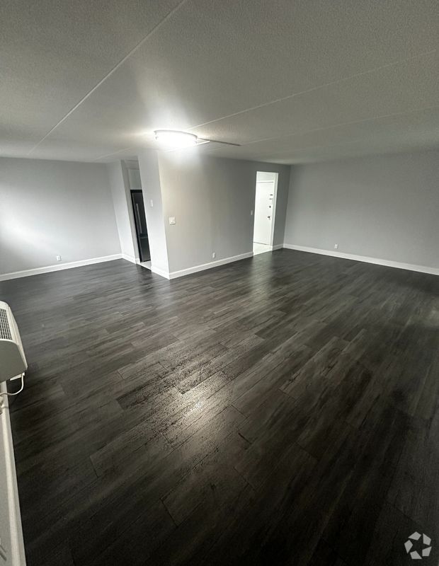 Building Photo - 120 Huntington Turnpike Rental