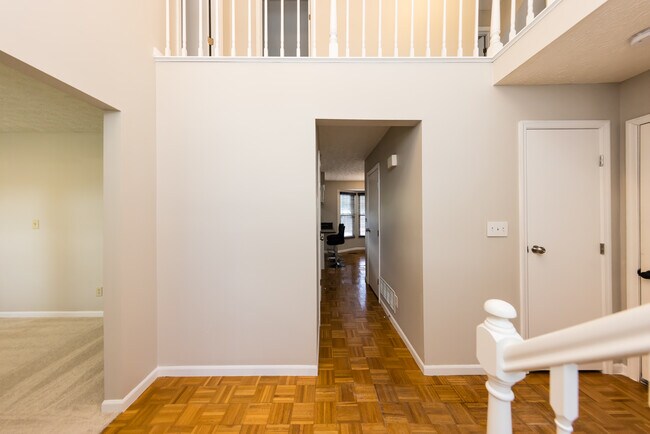 Photo - 6085 Tara Hill Dr