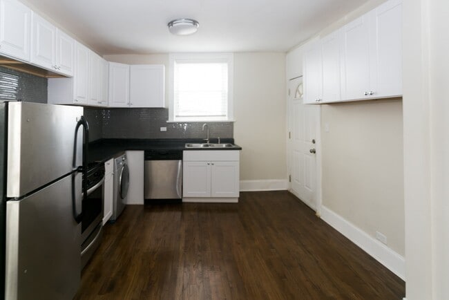 Photo - 918 Green Bay Unidad G4