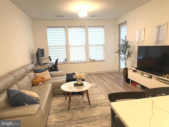 10755 Fairgrounds Dr Unit 210