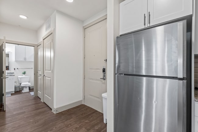 Photo - 3801 Vitruvian Way