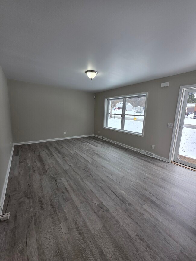 Photo - 10 Susquehanna Dr