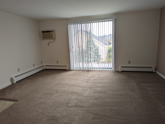 Photo - 110 Losson Rd Unit 19-04